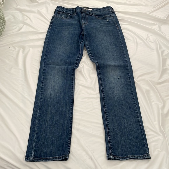 Women’s Levi’s - Picture 4 of 9